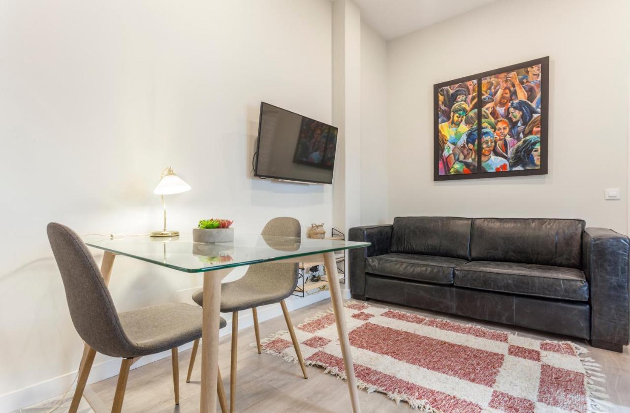 Apartamento Gran Via En Madrid Exterior photo