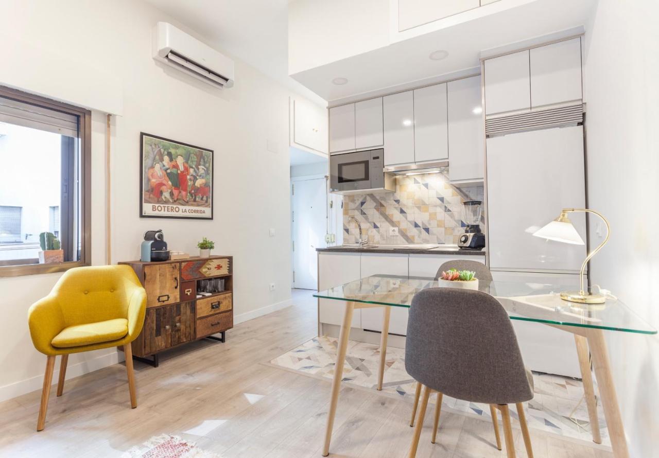 Apartamento Gran Via En Madrid Exterior photo